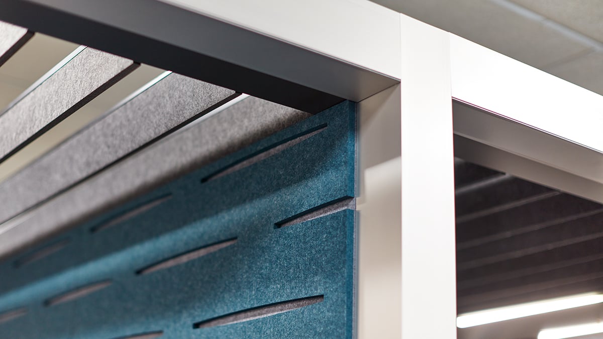 WiggleRoom Super Structure with PET felt louvered ceiling